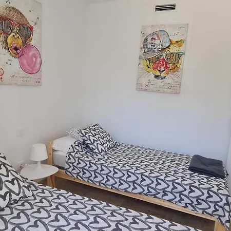 Apartment Small Oasis - 6 Personnes
